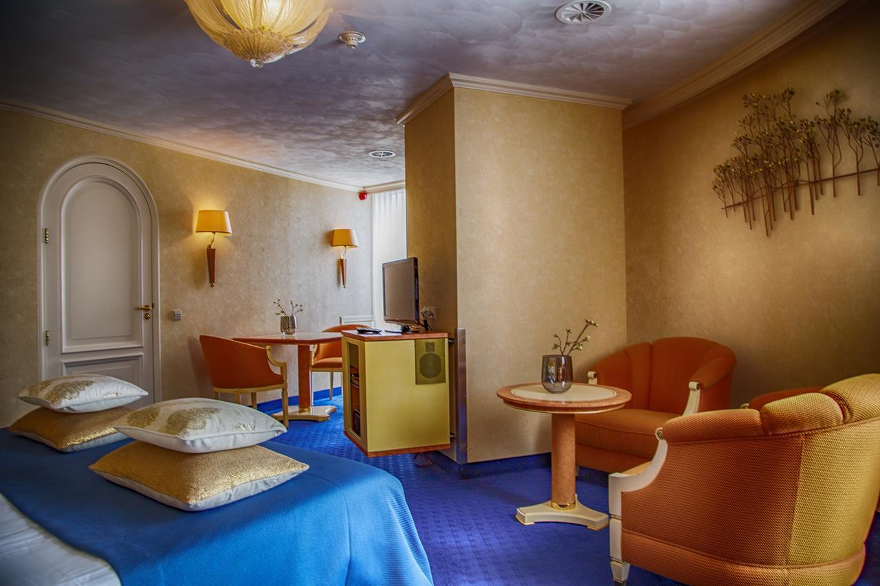 De Koperen Hoogte Hotel Lichtmis Kültér fotó